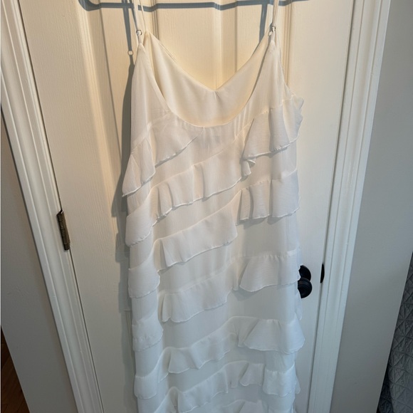 Lulu’s White Ruffled Dress - Picture 1 of 7